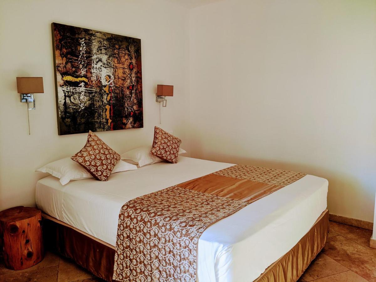 Hotel Licetto Bonifacio  Exterior photo